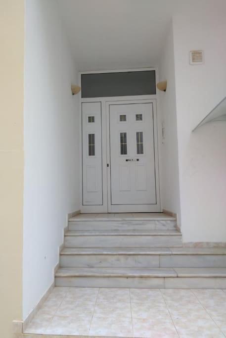 Vion Place Pilos Экстерьер фото